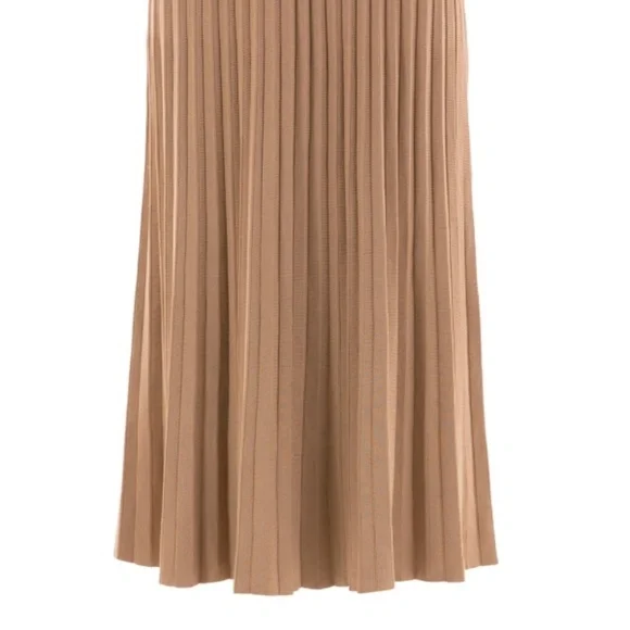 PLEATED KNIT MIDI LENGTH SKIRTS - Picture 3 of 3